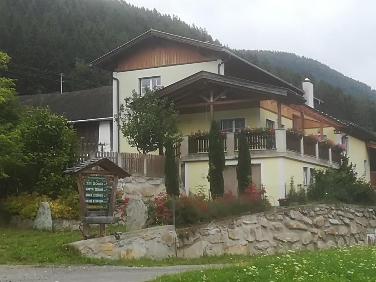 Ferienwohnung Am Bauernhof Zechner Heidi Flattach Exterior photo